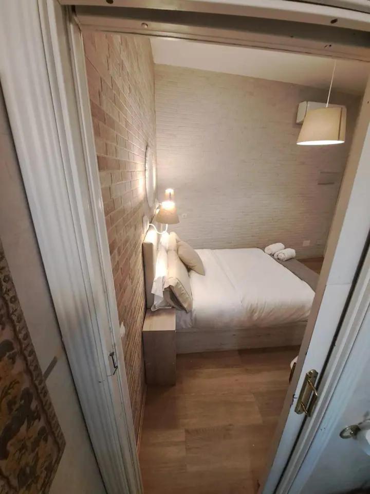 Cosy Apartamento En La Latina Madrid Bagian luar foto